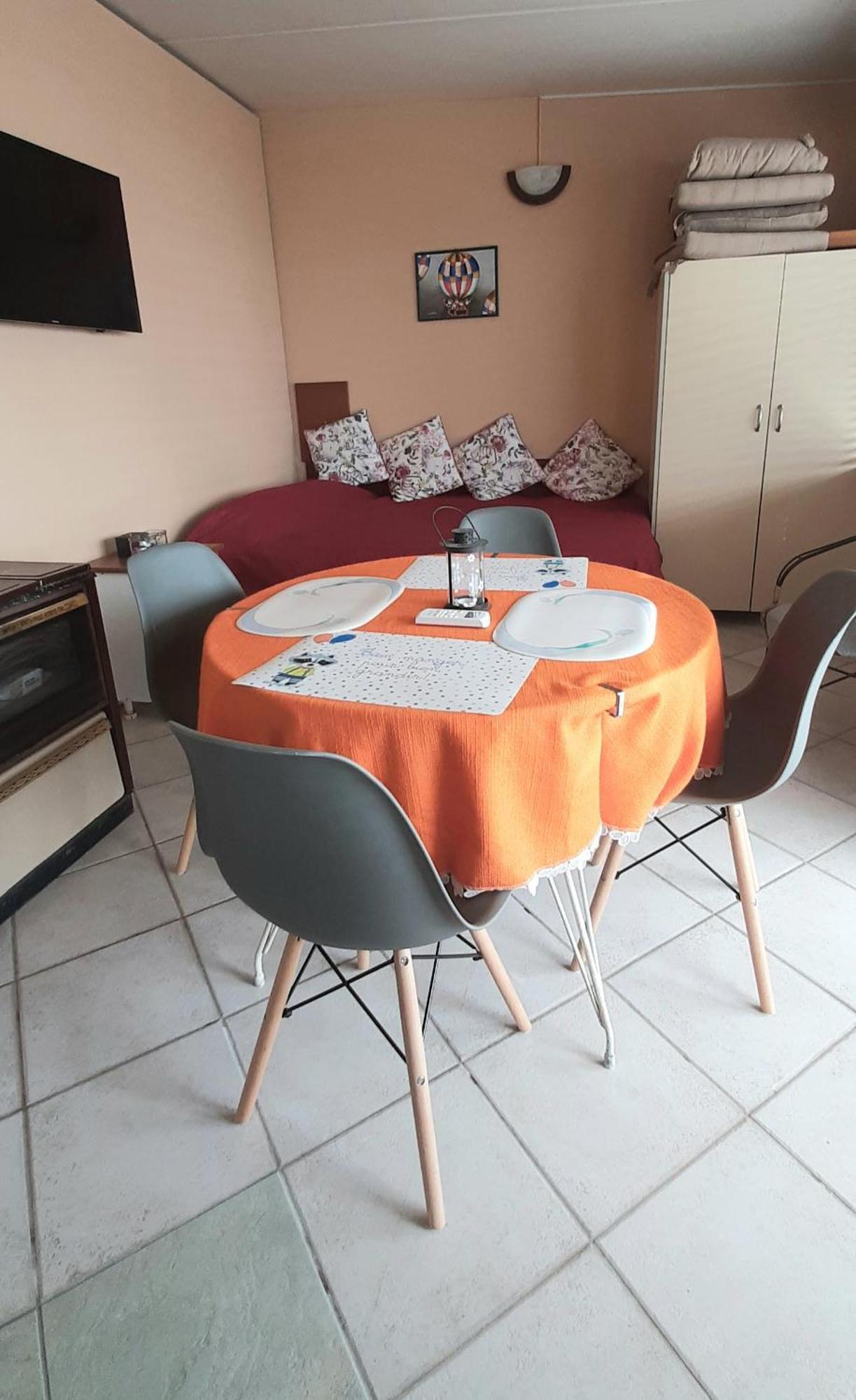 Comfy Apartment Near The Sea 依拉佩特拉 外观 照片